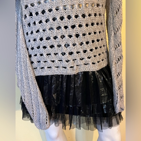 Helmut Lang Viscose, Wool, Alpaca, Linen, Crocheted  Sweater Not Scratchy! - Picture 5 of 14